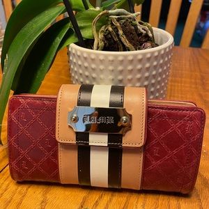 L.A.M.B by Gewn Stefani wallet New